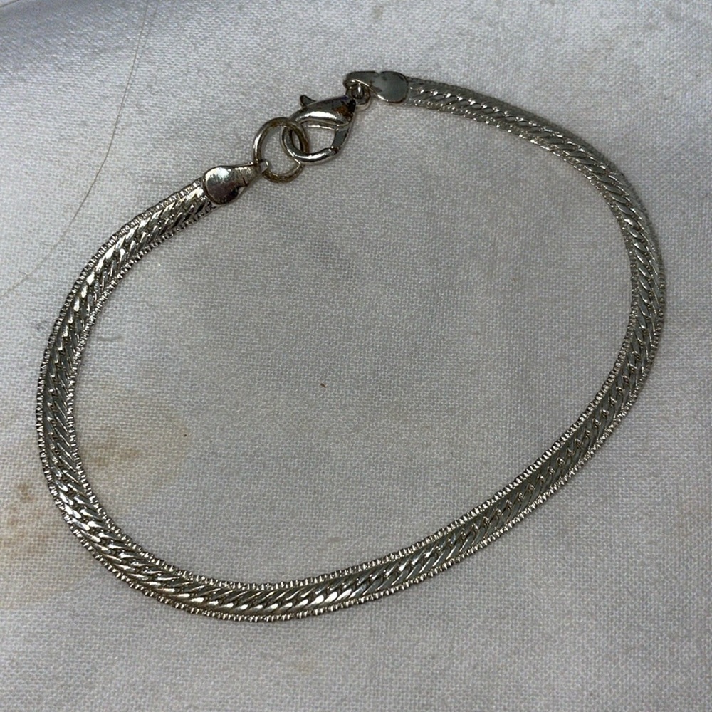 Silver flat chain lobster clasp 7”
